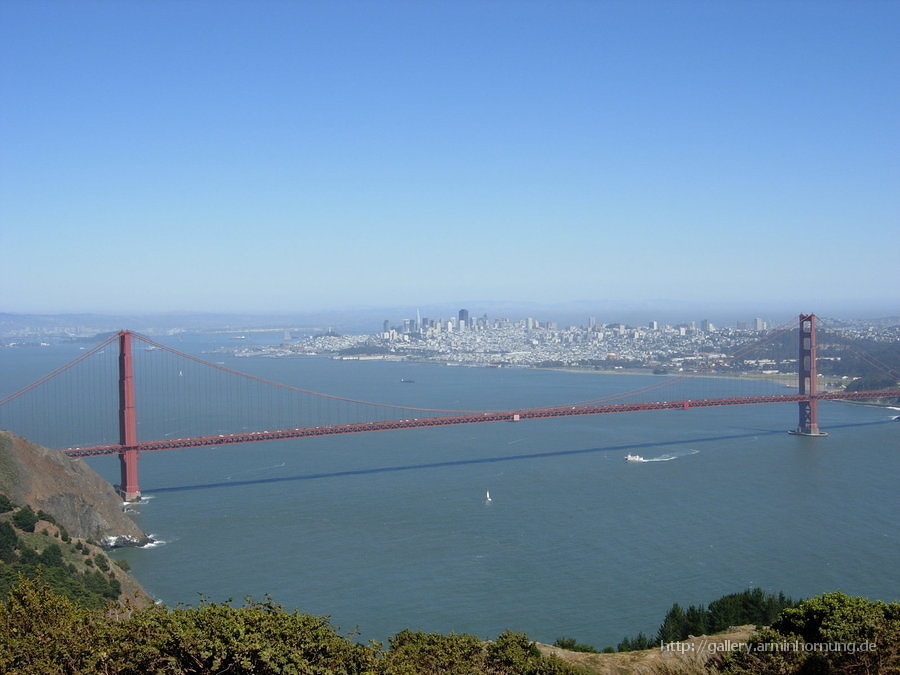 View of the Golden Gate Bridge and Downtown
