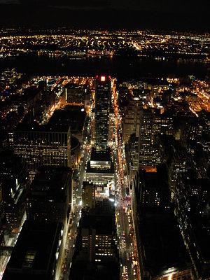 Die Aussicht vom Empire State Building abends