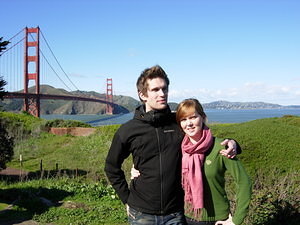 Once more posing in front of the bridge: Hanna and Stefan