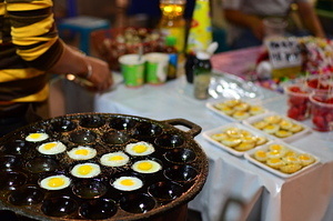 Fried quail eggs