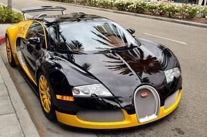 Bugatti in Beverly Hills